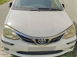 Second Hand Toyota Etios GD in Bazpur