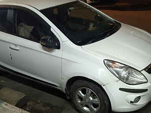 Second Hand हुंडई i20 एरा 1.4 crdi 6 स्पीड bs-iv in मुंबई