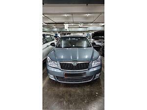 Second Hand Skoda Laura Ambiente 2.0 TDI CR AT in Mumbai