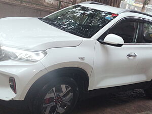 Second Hand Kia Sonet HTE 1.2 in Delhi