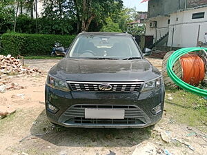 Second Hand Mahindra XUV300 W6 1.2 Petrol [2019] in Lucknow