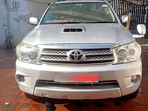 Second Hand Toyota Fortuner 3.0 MT in Jammu