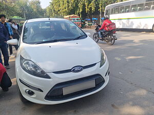 Second Hand Ford Fiesta Titanium+ Petrol [2011-2014] in Delhi