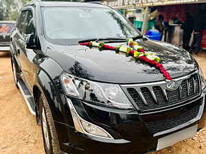 Second Hand మహీంద్రా xuv500	 డబ్ల్యూ10 ఎడబ్ల్యూడి in కోట