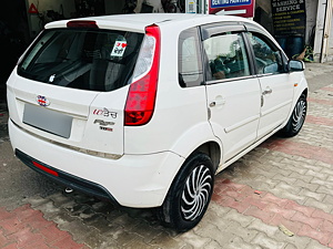 Second Hand Ford Fiesta/Classic ZXi 1.4 TDCi Ltd in Panchkula