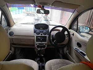 Second Hand Chevrolet Spark LS 1.0 LPG in Bhopal