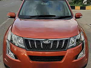 Second Hand महिंद्रा XUV500 w10 in बैंगलोर