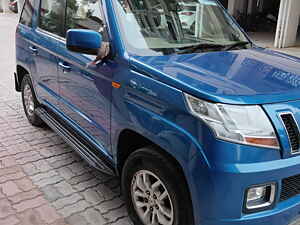 Second Hand महिंद्रा tuv300 t8 in पटना