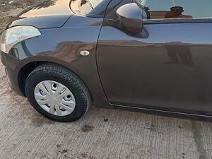 Second Hand Maruti Suzuki Swift LXi in Sriganganagar