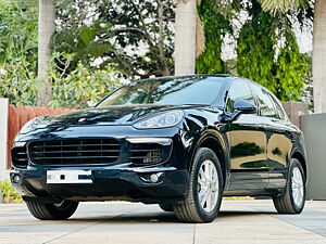 Second Hand Porsche Cayenne Diesel in Surat