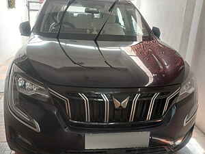 Second Hand மஹிந்திரா  xuv700 ax 7 டீசல் எம்டீ 7 சீட்டர் [2021] in ஜல்காவ்