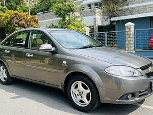 Second Hand Chevrolet Optra LT 1.6 in Bangalore