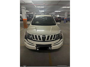 Second Hand Mahindra XUV500 W6 in Hyderabad