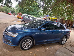 Second Hand Volkswagen Jetta Comfortline TDI in Pune