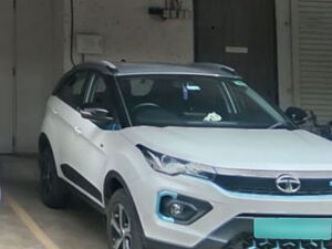 Second Hand Tata Nexon EV XZ Plus in Mumbai