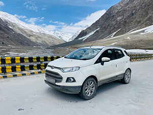 Second Hand फ़ोर्ड ईकोस्पोर्ट टाइटेनियम 1.5 tdci in मंडी