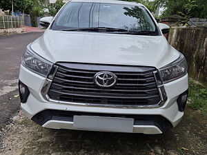 Second Hand Toyota Innova Crysta 2.4 VX 8 STR [2016-2020] in Kota