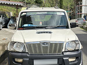 Second Hand Mahindra Scorpio SLE BS-III in South Sikkim