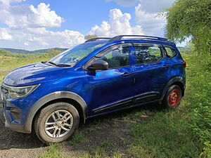 Second Hand Renault Triber RXE in Nashik