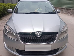 Second Hand Skoda Rapid Elegance 1.6 MPI AT in Pune