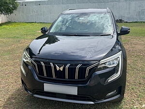 Second Hand Mahindra XUV700 AX 7 Petrol AT 7 STR [2021] in Salem