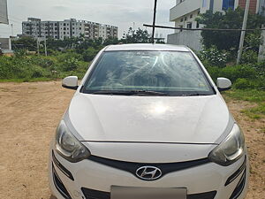 Second Hand Hyundai i20 Magna 1.4 CRDI in Hyderabad