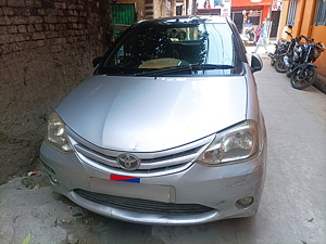 Second Hand Toyota Etios Liva G in Delhi