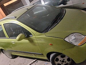 Second Hand Chevrolet Spark LT 1.0 in Ahmedabad