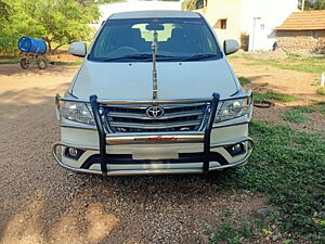 Second Hand Toyota Innova 2.5 G4 8 STR in Erode