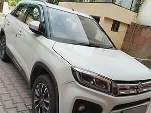 Second Hand Maruti Suzuki Vitara Brezza ZXI Plus Dual Tone in Agra