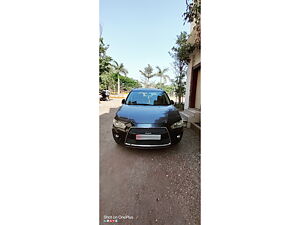 Second Hand Mitsubishi Outlander 2.4 MIVEC in Satara