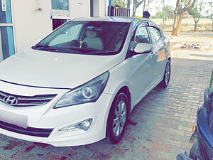 Second Hand Hyundai Verna Fluidic 1.6 CRDi SX in Hisar