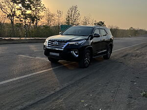 Second Hand Toyota Fortuner 2.8 4x4 MT [2016-2020] in Sehore