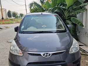 Second Hand Hyundai i10 Magna in Meerut