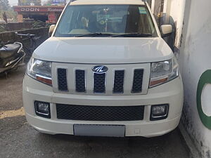 Second Hand Mahindra TUV300 T8 AMT mHAWK100 in Dehradun