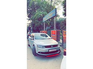 Second Hand Volkswagen Jetta Highline TDI in Bathinda