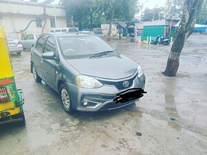 Second Hand Toyota Etios Liva GXD in Patan