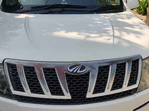 Second Hand महिंद्रा XUV500 w8 in हिम्मतनगर