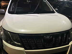 Second Hand மஹிந்திரா  xuv500 w6 1.99 in டெல்லி