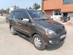 Second Hand महिंद्रा ज़ायलो e4 abs bs-iv in कोलकाता