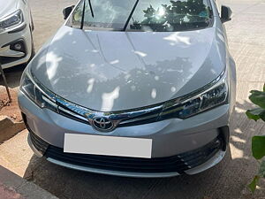 Second Hand Toyota Corolla Altis G Petrol in Thane