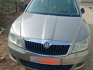 Second Hand Skoda Laura Elegance 1.9 TDI MT in Hisar