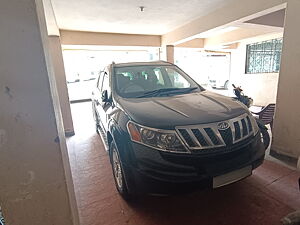 Second Hand Mahindra XUV500 W8 in Patna