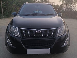 Second Hand Mahindra XUV500 W10 AT in Moradabad