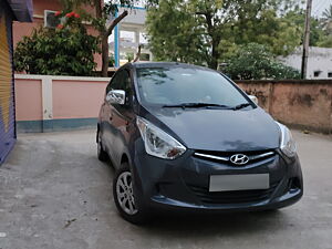 Second Hand Hyundai Eon Magna + in Burdwan