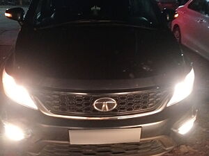 Second Hand Tata Hexa XT 4x2 7 STR in Khandwa