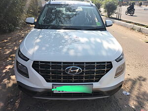 Second Hand Hyundai Venue S 1.2 Petrol in Vadodara