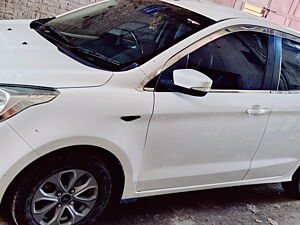 Second Hand Ford Aspire Titanium 1.2 Ti-VCT in Moradabad