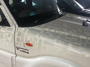 Second Hand Mahindra Scorpio S4 4WD in Greater Noida