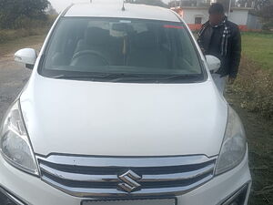 Second Hand Maruti Suzuki Ertiga ZXI+ in Balrampur